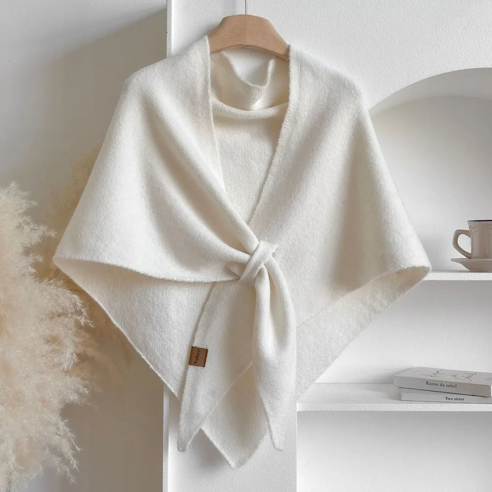 CozyCharm™ Scarf – Effortless Style, All-Day Comfort
