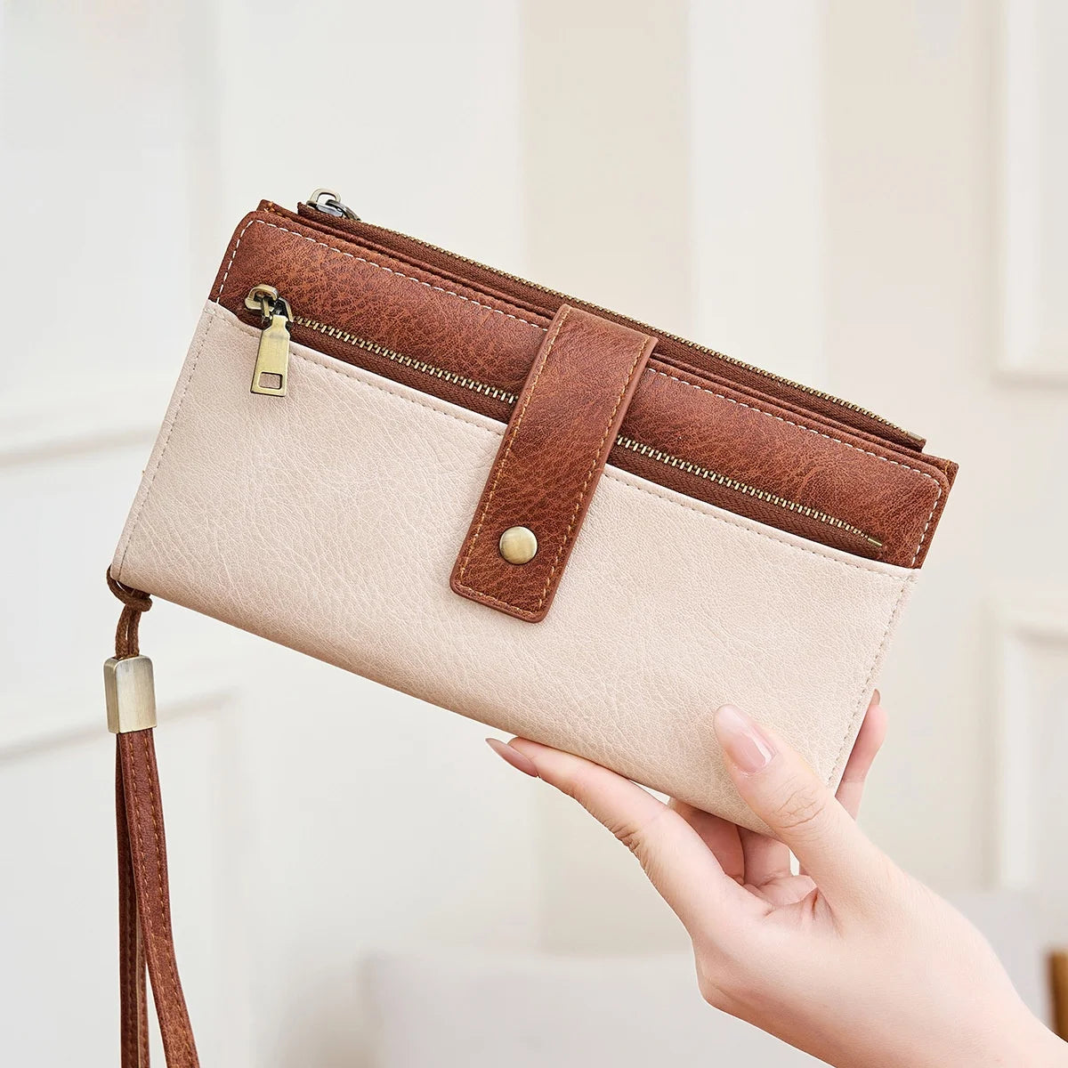 LuxeGuard™ Long Wallet 💖 — RFID Protection, Elegant Style