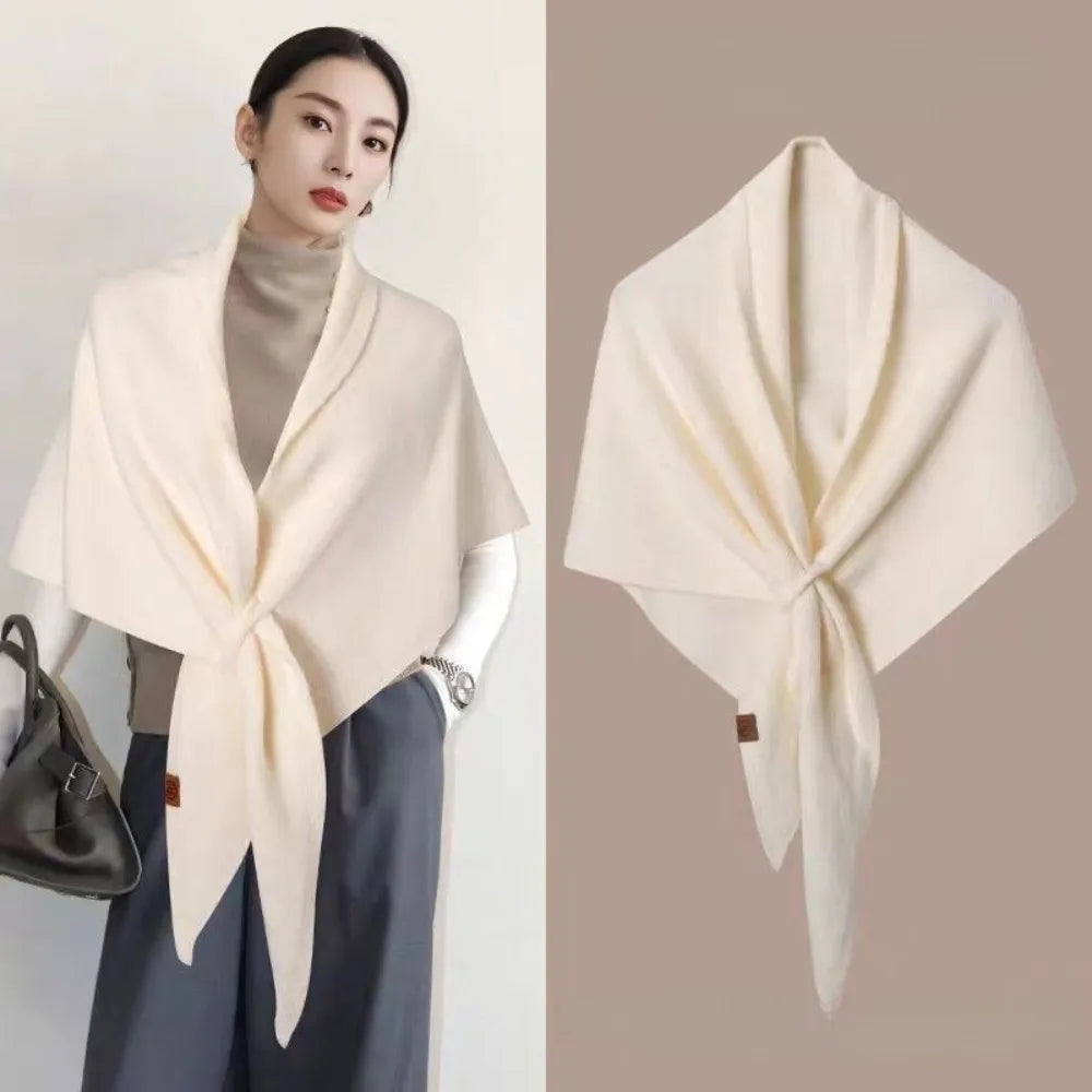 CozyCharm™ Scarf – Effortless Style, All-Day Comfort