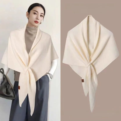 CozyCharm™ Scarf – Effortless Style, All-Day Comfort