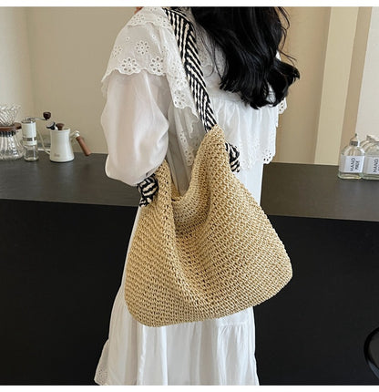 Summer Large Capacity Straw Women's Seaside Vacation Commuter Shoulder Bag